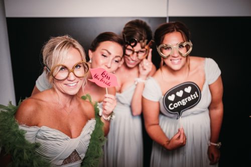 Tafel_roman-huditsch-fotografie_001 Fotobox, Photobooth, Partybox, Fotobox mieten, Partybilder, Fotokiste, Hochzeit, Hochzeitsfotos, Hochzeitsfotograf, Paarfotos, Roman Huditsch, Klagenfurt, Kärnten, Wörthersee, Hochzeitsbilder, Wedding, Wedding Photographer, Fotograf