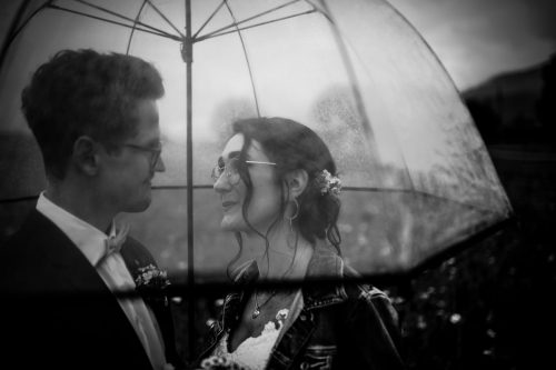 Suetschach, Feistritz, Rosental, Regenhochzeit, Begegnungszentrum Einspieler, Hochzeit, Hochzeitsfotos, Hochzeitsfotograf, Paarfotos, Roman Huditsch, Klagenfurt, Kärnten, Wörthersee, Hochzeitsbilder, Wedding, Wedding Photographer, Trauung, Fotograf