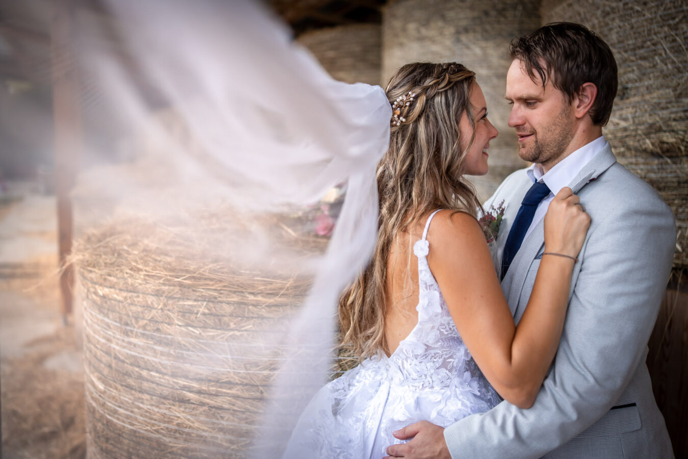 Hochzeitsfotos, Hochzeitsfotograf, Hochzeit, Fotograf, Kärnten, Wörthersee, Reiterhof Stückler, Wolfsberg, St. Margarethen, Roman Huditsch Fotografie, Hochzeitsreportage, Vintage, Boho, Reportage, Fotoreportage, Paarfotos, Brautpaar, Brautpaarfotos