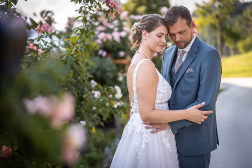 Hochzeitsfotos, Hochzeitsfotograf, Hochzeit, Fotograf, Kärnten, Wörthersee, Lillis Feststadl, Feldkirchen, Klein St. Veit, Roman Huditsch Fotografie, Hochzeitsreportage, Vintage, Boho, Reportage, Fotoreportage, Paarfotos, Brautpaarfotos