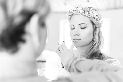 Hochzeit, Schloss Lackenbach, Burgenland, Fine Art Wedding, Styled Wedding, Paarfotos, Braut, Brautkleid, Schwarz/Weiß, Getting Ready, Klagenfurt, Kärnten Hochzeit, Schloss Lackenbach, Burgenland, Fine Art Wedding, Styled Wedding, Paarfotos, Braut, Brautkleid, Schwarz/Weiß, Getting Ready, Klagenfurt, Kärnten