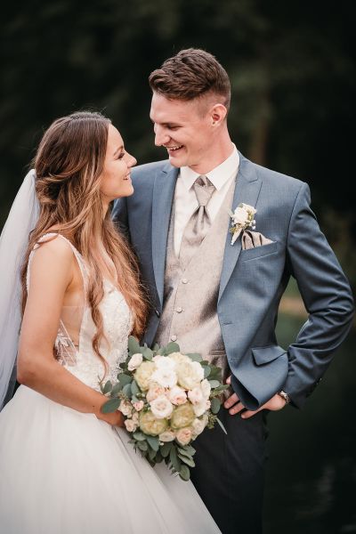 Hochzeitsfotograf, Kärnten, Roman Huditsch, Wörthersee, Klagenfurt, Maria Loretto, Fotograf, Paarfotos, Traumhochzeit Hochzeitsfotograf, Kärnten, Roman Huditsch, Wörthersee, Klagenfurt, Maria Loretto, Fotograf, Paarfotos, Traumhochzeit