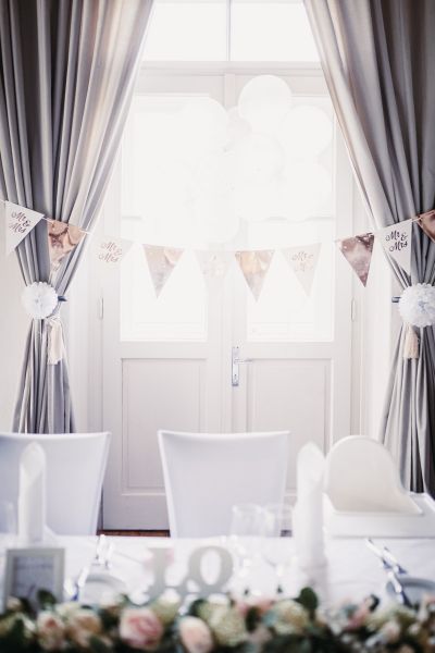 Hochzeitsfotografie, Hochzeitsfotograf, Heiraten, Hochzeitsreportage, Roman Huditsch Fotografie, Heiraten in Kärnten, Klagenfurt, Wörthersee, Maria Loretto, Schloss Maria Loretto, Hochzeitslocation, Traumhochzeit, Wedding, Wedding Photos Hochzeitsfotografie, Hochzeitsfotograf, Heiraten, Hochzeitsreportage, Roman Huditsch Fotografie, Heiraten in Kärnten, Klagenfurt, Wörthersee, Maria Loretto, Schloss Maria Loretto, Hochzeitslocation, Traumhochzeit, Wedding, Wedding Photos