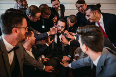 Hochzeitsfotos, Hochzeitsfotograf, Heiraten, Hochzeitsreportage, Roman Huditsch Fotografie, Heiraten in Kärnten, Klagenfurt, Wörthersee, Traumhochzeit, Wedding, Wedding Photos, Villa Bergzauber, Roßleithen, Regenhochzeit, Gruppenfoto Hochzeitsfotos, Hochzeitsfotograf, Heiraten, Hochzeitsreportage, Roman Huditsch Fotografie, Heiraten in Kärnten, Klagenfurt, Wörthersee, Traumhochzeit, Wedding, Wedding Photos, Villa Bergzauber, Roßleithen, Regenhochzeit, Gruppenfoto