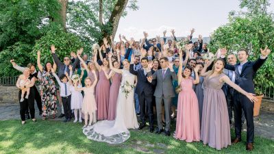 Maria Loretto, Schloss, Schlosshochzeit, Hochzeit, Hochzeitsfotos, Hochzeitsfotograf, Paarfotos, Roman Huditsch, Klagenfurt, Kärnten, Wörthersee, Hochzeitsbilder, Wedding, Wedding Photographer, Trauung, Fotograf, Gruppenfotos Maria Loretto, Schloss, Schlosshochzeit, Hochzeit, Hochzeitsfotos, Hochzeitsfotograf, Paarfotos, Roman Huditsch, Klagenfurt, Kärnten, Wörthersee, Hochzeitsbilder, Wedding, Wedding Photographer, Trauung, Fotograf, Gruppenfotos