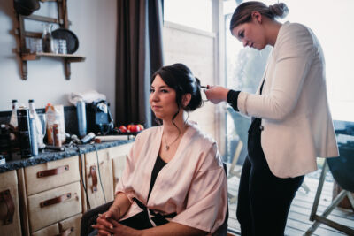 Gipfelhaus Magdalensberg, Magdalensberg, Hochzeit, Hochzeitsfotos, Hochzeitsfotograf, Paarfotos, Roman Huditsch, Klagenfurt, Kärnten, Wörthersee, Hochzeitsbilder, Wedding, Wedding Photographer, Trauung, Fotograf, Hochzeitsreportage, Winter, Winterhochzeit, Schnee, Getting Ready Gipfelhaus Magdalensberg, Magdalensberg, Hochzeit, Hochzeitsfotos, Hochzeitsfotograf, Paarfotos, Roman Huditsch, Klagenfurt, Kärnten, Wörthersee, Hochzeitsbilder, Wedding, Wedding Photographer, Trauung, Fotograf, Hochzeitsreportage, Winter, Winterhochzeit, Schnee, Getting Ready