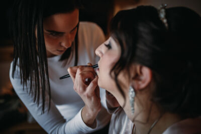 Gipfelhaus Magdalensberg, Magdalensberg, Hochzeit, Hochzeitsfotos, Hochzeitsfotograf, Paarfotos, Roman Huditsch, Klagenfurt, Kärnten, Wörthersee, Hochzeitsbilder, Wedding, Wedding Photographer, Trauung, Fotograf, Hochzeitsreportage, Winter, Winterhochzeit, Schnee, Getting Ready Gipfelhaus Magdalensberg, Magdalensberg, Hochzeit, Hochzeitsfotos, Hochzeitsfotograf, Paarfotos, Roman Huditsch, Klagenfurt, Kärnten, Wörthersee, Hochzeitsbilder, Wedding, Wedding Photographer, Trauung, Fotograf, Hochzeitsreportage, Winter, Winterhochzeit, Schnee, Getting Ready