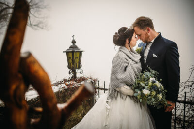 Gipfelhaus Magdalensberg, Magdalensberg, Hochzeit, Hochzeitsfotos, Hochzeitsfotograf, Paarfotos, Roman Huditsch, Klagenfurt, Kärnten, Wörthersee, Hochzeitsbilder, Wedding, Wedding Photographer, Trauung, Fotograf, Hochzeitsreportage, Winter, Winterhochzeit, Schnee, Paarfotos Gipfelhaus Magdalensberg, Magdalensberg, Hochzeit, Hochzeitsfotos, Hochzeitsfotograf, Paarfotos, Roman Huditsch, Klagenfurt, Kärnten, Wörthersee, Hochzeitsbilder, Wedding, Wedding Photographer, Trauung, Fotograf, Hochzeitsreportage, Winter, Winterhochzeit, Schnee, Paarfotos