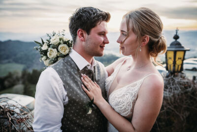 Gipfelhaus Magdalensberg, Magdalensberg, Hochzeit, Hochzeitsfotos, Hochzeitsfotograf, Paarfotos, Roman Huditsch, Klagenfurt, Kärnten, Wörthersee, Hochzeitsbilder, Wedding, Wedding Photographer, Trauung, Fotograf, Hochzeitsreportage, Berghochzeit Gipfelhaus Magdalensberg, Magdalensberg, Hochzeit, Hochzeitsfotos, Hochzeitsfotograf, Paarfotos, Roman Huditsch, Klagenfurt, Kärnten, Wörthersee, Hochzeitsbilder, Wedding, Wedding Photographer, Trauung, Fotograf, Hochzeitsreportage, Berghochzeit