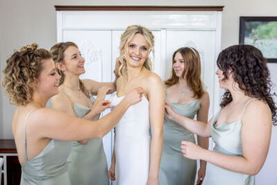 Villa Bergzauber, Oberösterreich, Hochzeit, Hochzeitsfotograf, Roman Huditsch Fotografie, Kärnten, Wörthersee, Klagenfurt, Hochzeitsfotos, Hochzeitslocation, Berghochzeit, Getting Ready Villa Bergzauber, Oberösterreich, Hochzeit, Hochzeitsfotograf, Roman Huditsch Fotografie, Kärnten, Wörthersee, Klagenfurt, Hochzeitsfotos, Hochzeitslocation, Berghochzeit, Getting Ready