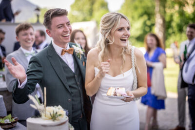 Villa Bergzauber, Oberösterreich, Hochzeit, Hochzeitsfotograf, Roman Huditsch Fotografie, Kärnten, Wörthersee, Klagenfurt, Hochzeitsfotos, Hochzeitslocation, Berghochzeit, Sektempfang, Hochzeitstorte, Tortenanschnitt Villa Bergzauber, Oberösterreich, Hochzeit, Hochzeitsfotograf, Roman Huditsch Fotografie, Kärnten, Wörthersee, Klagenfurt, Hochzeitsfotos, Hochzeitslocation, Berghochzeit, Sektempfang, Hochzeitstorte, Tortenanschnitt