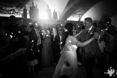 Hochzeitsfotos, Hochzeitsfotograf, Hochzeit, Fotograf, Kärnten, Wörthersee, Burgenland, Rust, Roman Huditsch Fotografie, Hochzeitsreportage, Neusiedler See, Vintage, Boho, Himmelblau, Hochzeitstanz, Wunderkerzen Hochzeitsfotos, Hochzeitsfotograf, Hochzeit, Fotograf, Kärnten, Wörthersee, Burgenland, Rust, Roman Huditsch Fotografie, Hochzeitsreportage, Neusiedler See, Vintage, Boho, Himmelblau, Hochzeitstanz, Wunderkerzen