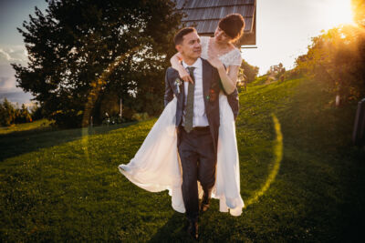 Magdalensberg, Berghochzeit, Gipfelhaus, Hochzeitsfotos, Hochzeitsfotograf, Hochzeit, Fotograf, Kärnten, Wörthersee, Roman Huditsch Fotografie, Hochzeitsreportage, Vintage, Boho, Paarshooting, Brautpaar, Brautpaarshooting, Hochzeitslocation, Paarfotos, Paarfoto, Paarshooting Magdalensberg, Berghochzeit, Gipfelhaus, Hochzeitsfotos, Hochzeitsfotograf, Hochzeit, Fotograf, Kärnten, Wörthersee, Roman Huditsch Fotografie, Hochzeitsreportage, Vintage, Boho, Paarshooting, Brautpaar, Brautpaarshooting, Hochzeitslocation, Paarfotos, Paarfoto, Paarshooting