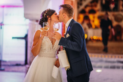 Hochzeitsfotos, Hochzeitsfotograf, Hochzeit, Fotograf, Kärnten, Wörthersee, Roman Huditsch Fotografie, Hochzeitsreportage, Vintage, Boho, Paarshooting, Brautpaar, Brautpaarshooting, Hochzeitslocation, kroatische Hochzeit, Thon7, Hemmaberg, Trauung Hochzeitsfotos, Hochzeitsfotograf, Hochzeit, Fotograf, Kärnten, Wörthersee, Roman Huditsch Fotografie, Hochzeitsreportage, Vintage, Boho, Paarshooting, Brautpaar, Brautpaarshooting, Hochzeitslocation, kroatische Hochzeit, Thon7, Hemmaberg, Trauung