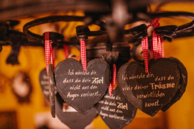 Hochzeitsfotos, Hochzeitsfotograf, Hochzeit, Fotograf, Kärnten, Wörthersee, Roman Huditsch Fotografie, Hochzeitsreportage, Vintage, Boho, Paarshooting, Brautpaar, Brautpaarshooting, Hochzeitslocation, kroatische Hochzeit, Thon7, Hemmaberg, Trauung Hochzeitsfotos, Hochzeitsfotograf, Hochzeit, Fotograf, Kärnten, Wörthersee, Roman Huditsch Fotografie, Hochzeitsreportage, Vintage, Boho, Paarshooting, Brautpaar, Brautpaarshooting, Hochzeitslocation, kroatische Hochzeit, Thon7, Hemmaberg, Trauung