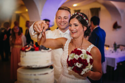 Hochzeitsfotos, Hochzeitsfotograf, Hochzeit, Fotograf, Kärnten, Wörthersee, Roman Huditsch Fotografie, Hochzeitsreportage, Vintage, Boho, Paarshooting, Brautpaar, Brautpaarshooting, Hochzeitslocation, kroatische Hochzeit, Thon7, Hemmaberg, Trauung Hochzeitsfotos, Hochzeitsfotograf, Hochzeit, Fotograf, Kärnten, Wörthersee, Roman Huditsch Fotografie, Hochzeitsreportage, Vintage, Boho, Paarshooting, Brautpaar, Brautpaarshooting, Hochzeitslocation, kroatische Hochzeit, Thon7, Hemmaberg, Trauung