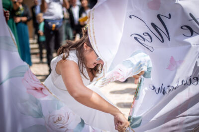 Villach, Hochzeitsfotos, Hochzeitsfotograf, Hochzeit, Fotograf, Kärnten, Wörthersee, Roman Huditsch Fotografie, Hochzeitsreportage, Vintage, Boho, Reportage, Fotoreportage, Trauung, Kirchliche Trauung, Hochzeitstradition, Tradition Villach, Hochzeitsfotos, Hochzeitsfotograf, Hochzeit, Fotograf, Kärnten, Wörthersee, Roman Huditsch Fotografie, Hochzeitsreportage, Vintage, Boho, Reportage, Fotoreportage, Trauung, Kirchliche Trauung, Hochzeitstradition, Tradition