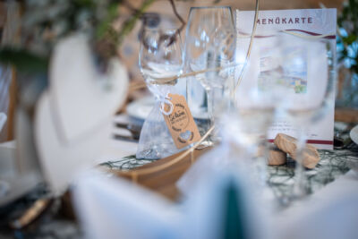 Villach, Hochzeitsfotos, Hochzeitsfotograf, Hochzeit, Fotograf, Kärnten, Wörthersee, Roman Huditsch Fotografie, Hochzeitsreportage, Vintage, Boho, Reportage, Fotoreportage, Restaurant Zollner, Tischdekoration, Hochzeitstische, Tafel, Hochzeitstafel Villach, Hochzeitsfotos, Hochzeitsfotograf, Hochzeit, Fotograf, Kärnten, Wörthersee, Roman Huditsch Fotografie, Hochzeitsreportage, Vintage, Boho, Reportage, Fotoreportage, Restaurant Zollner, Tischdekoration, Hochzeitstische, Tafel, Hochzeitstafel