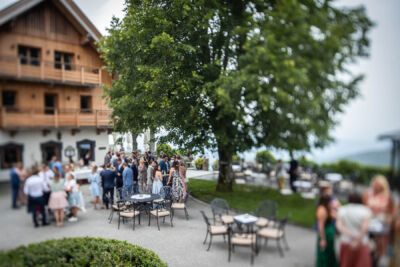 Hochzeitsfotos, Hochzeitsfotograf, Hochzeit, Fotograf, Kärnten, Wörthersee, Magdalensberg, Berghochzeit, Gipfelhaus, Skorianz, Roman Huditsch Fotografie, Hochzeitsreportage, Vintage, Boho, Reportage, Fotoreportage Hochzeitsfotos, Hochzeitsfotograf, Hochzeit, Fotograf, Kärnten, Wörthersee, Magdalensberg, Berghochzeit, Gipfelhaus, Skorianz, Roman Huditsch Fotografie, Hochzeitsreportage, Vintage, Boho, Reportage, Fotoreportage