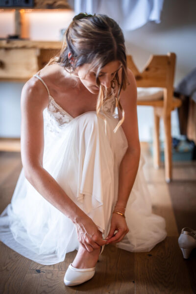 Hochzeitsfotos, Hochzeitsfotograf, Hochzeit, Fotograf, Kärnten, Wörthersee, Magdalensberg, Berghochzeit, Gipfelhaus, Skorianz, Roman Huditsch Fotografie, Hochzeitsreportage, Vintage, Boho, Reportage, Fotoreportage Hochzeitsfotos, Hochzeitsfotograf, Hochzeit, Fotograf, Kärnten, Wörthersee, Magdalensberg, Berghochzeit, Gipfelhaus, Skorianz, Roman Huditsch Fotografie, Hochzeitsreportage, Vintage, Boho, Reportage, Fotoreportage