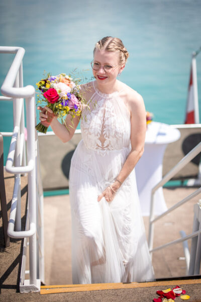 Hochzeitsfotos, Hochzeitsfotograf, Hochzeit, Fotograf, Kärnten, Wörthersee, Klagenfurt, Ruderverein, Albatros, Schifffahrt, Roman Huditsch Fotografie, Hochzeitsreportage, Vintage, Boho, Reportage, Fotoreportage Hochzeitsfotos, Hochzeitsfotograf, Hochzeit, Fotograf, Kärnten, Wörthersee, Klagenfurt, Ruderverein, Albatros, Schifffahrt, Roman Huditsch Fotografie, Hochzeitsreportage, Vintage, Boho, Reportage, Fotoreportage