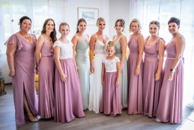 Hochzeitsfotos, Hochzeitsfotograf, Hochzeit, Fotograf, Kärnten, Wörthersee, Maria Rojach, Lavantal, Roman Huditsch Fotografie, Hochzeitsreportage, Vintage, Boho, Reportage, Fotoreportage, Gruppenfotos Hochzeitsfotos, Hochzeitsfotograf, Hochzeit, Fotograf, Kärnten, Wörthersee, Maria Rojach, Lavantal, Roman Huditsch Fotografie, Hochzeitsreportage, Vintage, Boho, Reportage, Fotoreportage, Gruppenfotos