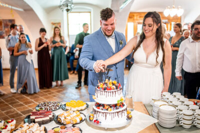 Schlossgut Gundersdorf, Klagenfurt, Gundersdorf, Schloss, Hochzeitsfotografie, Hochzeitsfotos, Hochzeitsfotograf, Hochzeit, Fotograf, Kärnten, Wörthersee, Roman Huditsch Fotografie, Hochzeitsreportage Schlossgut Gundersdorf, Klagenfurt, Gundersdorf, Schloss, Hochzeitsfotografie, Hochzeitsfotos, Hochzeitsfotograf, Hochzeit, Fotograf, Kärnten, Wörthersee, Roman Huditsch Fotografie, Hochzeitsreportage